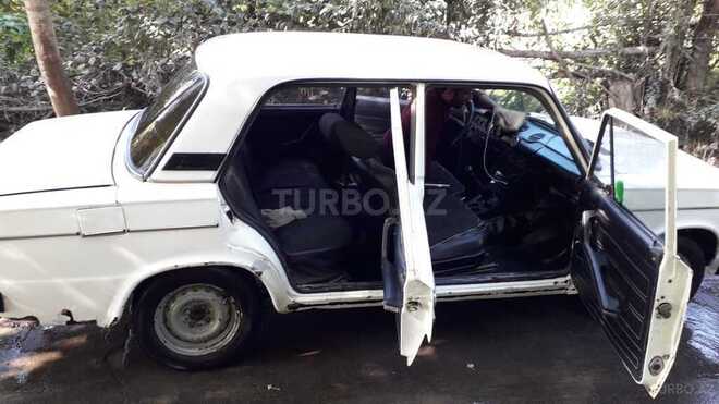 LADA (VAZ) 2106 1983, 150,000 km - 1.7 l - Qax