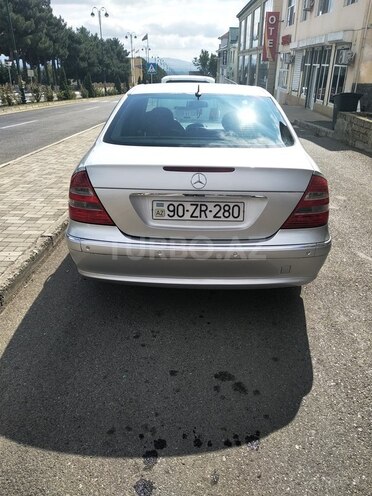 Mercedes E 240 2005, 205,000 km - 2.6 l - Oğuz