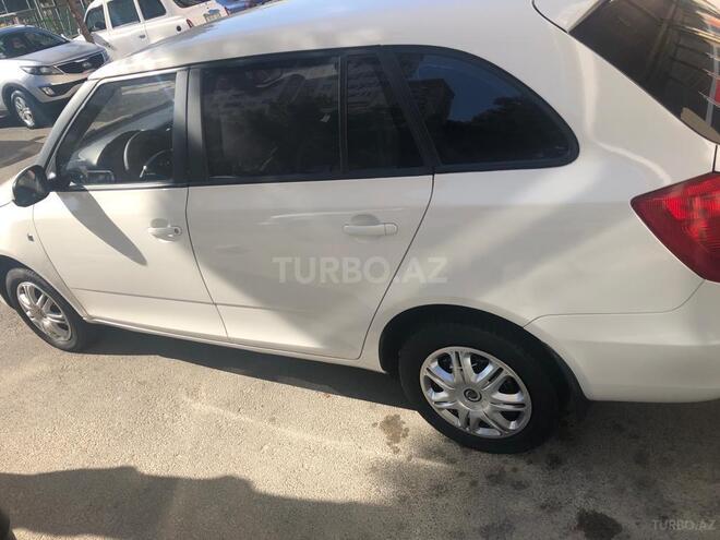 Skoda Fabia 2013, 149,900 km - 1.2 l - Bakı