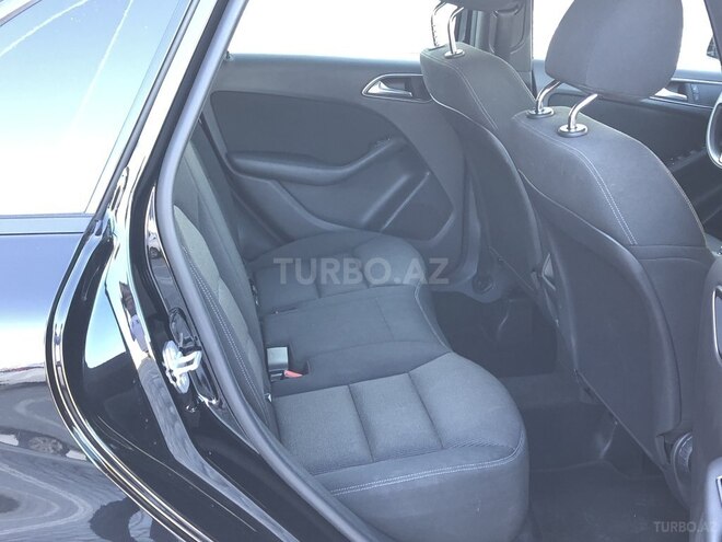 Mercedes B 180 2014, 233,000 km - 1.5 l - Bakı