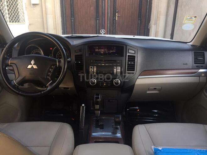 Mitsubishi Pajero 2008, 165,000 km - 3.0 l - Bakı