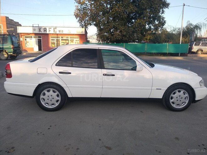 Mercedes C 180 1996, 240,000 km - 1.8 l - Xaçmaz