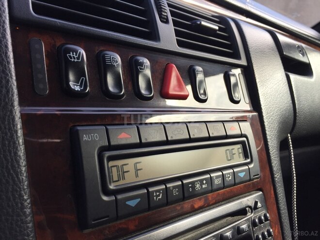 Mercedes E 320 2000, 199,000 km - 3.2 l - Bakı