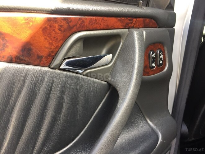 Mercedes E 320 2000, 199,000 km - 3.2 l - Bakı