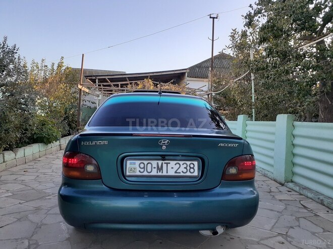 Hyundai Accent 1995, 256,000 km - 1.5 л - Bakı
