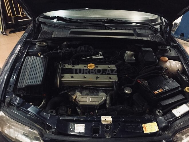Opel Vectra 1996, 289,544 km - 1.8 l - Bakı