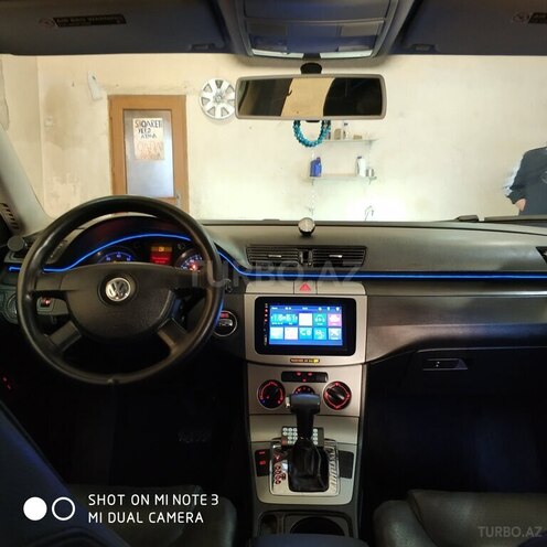 Volkswagen Passat 2006, 215,000 km - 2.0 l - Bakı