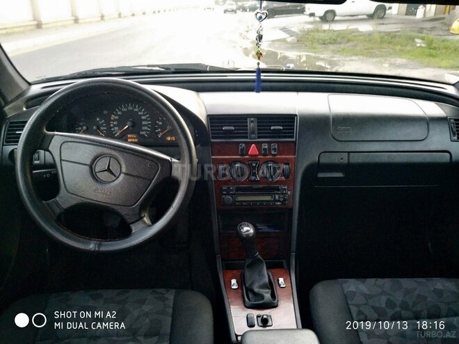 Mercedes C 180 1998, 560,000 km - 1.8 l - Mingəçevir