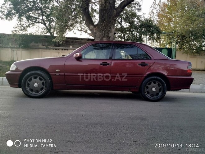 Mercedes C 180 1998, 560,000 km - 1.8 l - Mingəçevir