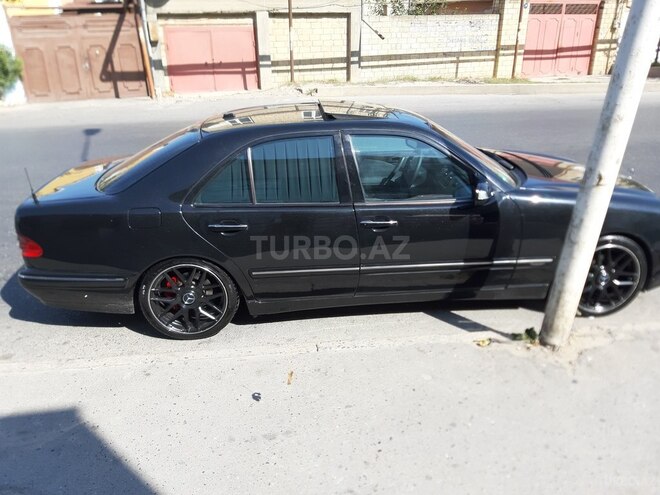 Mercedes E 240 2000, 374,000 km - 2.4 l - Xırdalan
