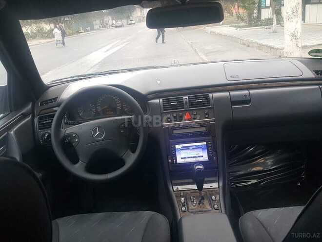 Mercedes E 240 2000, 374,000 km - 2.4 l - Xırdalan