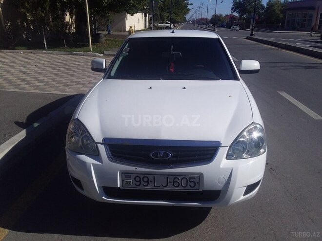 LADA (VAZ) Priora 2013, 220,000 km - 1.6 l - Quba