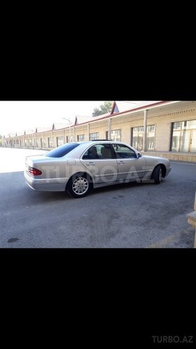 Mercedes E 240 2000, 224,000 km - 2.4 l - Ağdaş