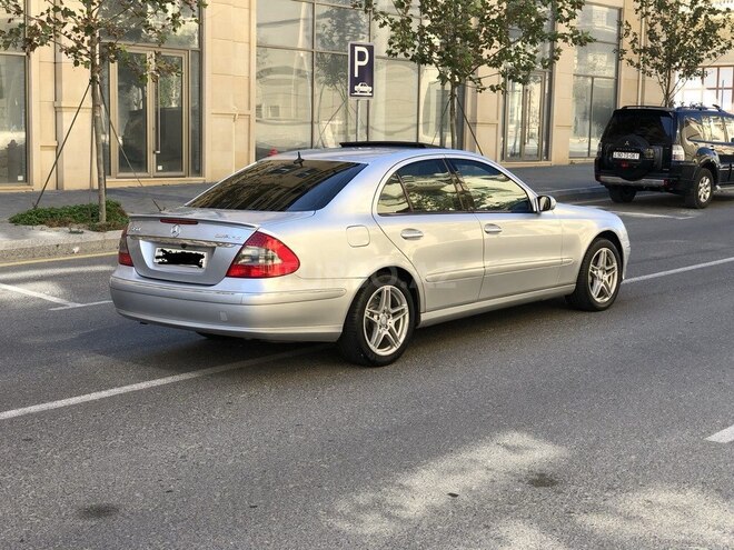 Mercedes E 350 2005, 226,000 km - 3.5 l - Bakı