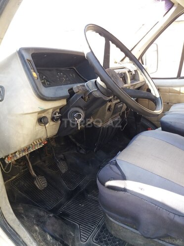 GAZ  2002, 183,000 km - 2.3 l - Bakı