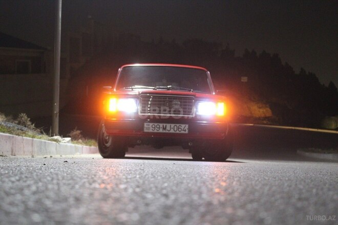 LADA (VAZ) 2107 1985, 153,000 km - 1.6 l - Bakı