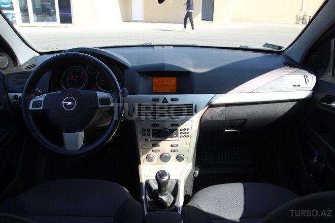 Opel Astra 2008, 165,000 km - 1.3 л - Bakı