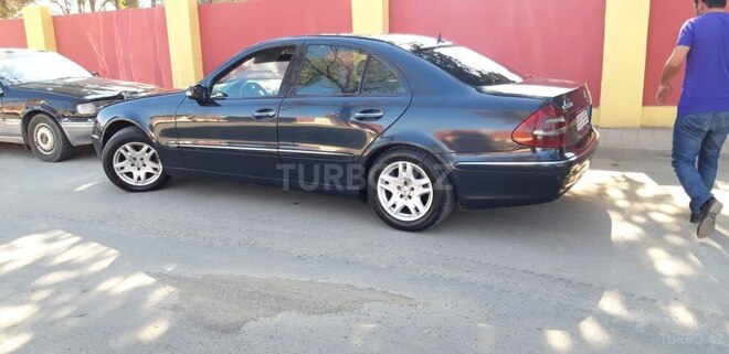 Mercedes E 220 2004, 307,100 km - 2.2 l - Ağstafa