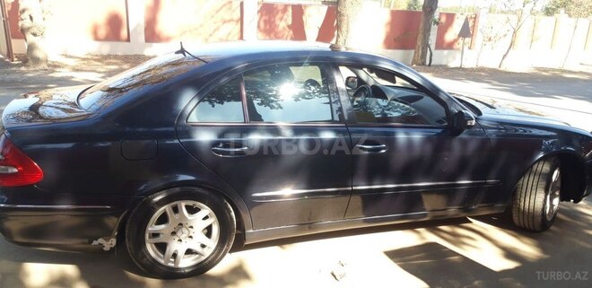 Mercedes E 220 2004, 307,100 km - 2.2 l - Ağstafa