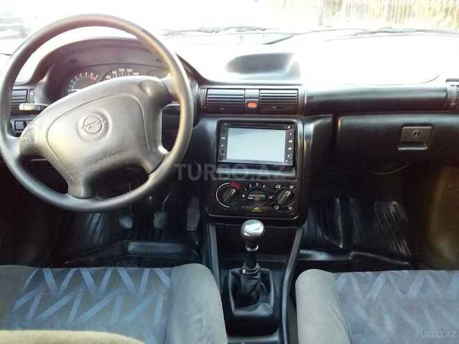 Opel Astra 1995, 364,200 km - 1.6 l - Bakı