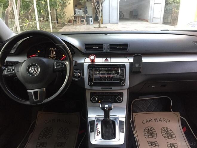 Volkswagen Passat 2010, 132,000 km - 1.8 л - Bakı