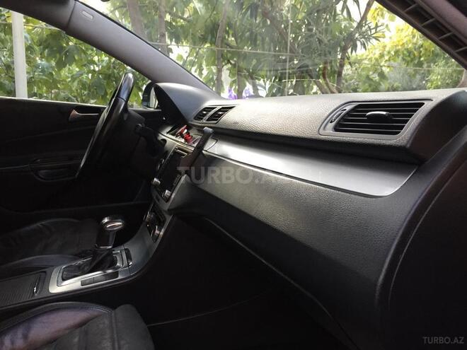 Volkswagen Passat 2010, 132,000 km - 1.8 л - Bakı