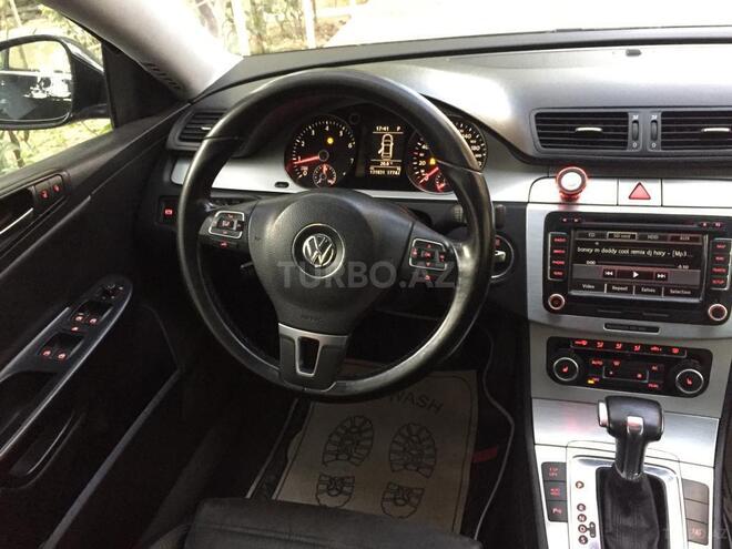 Volkswagen Passat 2010, 132,000 km - 1.8 л - Bakı