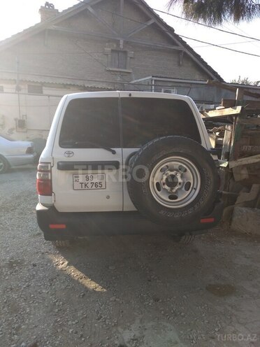 Toyota Land Cruiser 2003, 400,000 km - 4.2 l - Bakı