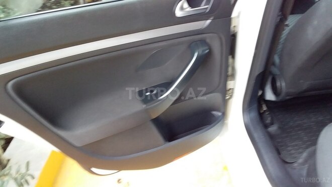 Volkswagen Jetta 2010, 171,526 km - 1.8 л - Bakı