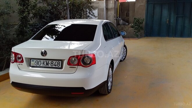 Volkswagen Jetta 2010, 171,526 km - 1.8 л - Bakı