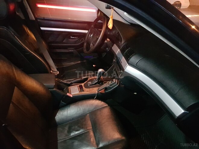 BMW 523 2000, 394,450 km - 2.5 l - Bakı