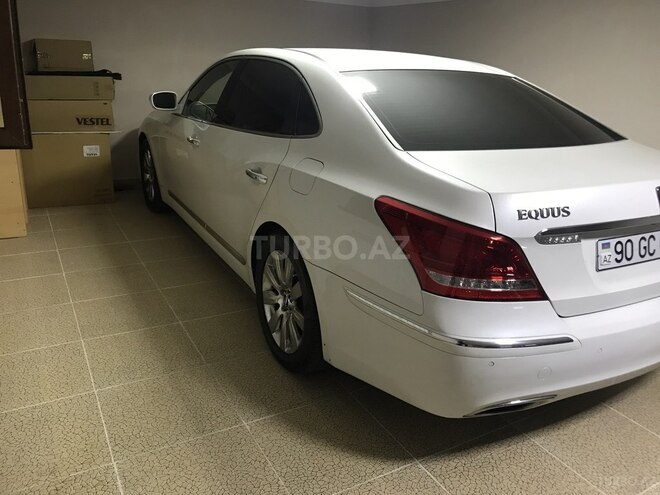 Hyundai Equus 2011, 135,000 km - 3.8 л - Bakı