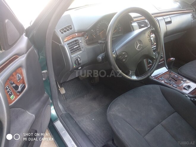 Mercedes E 280 2000, 306,450 km - 2.8 l - Bakı