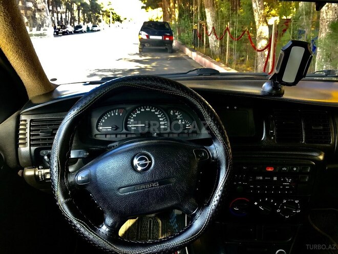 Opel Vectra 1997, 392,000 km - 1.8 л - Sumqayıt