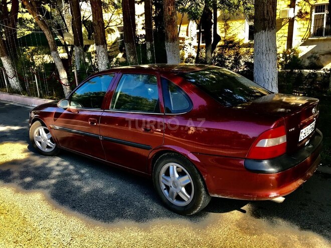 Opel Vectra 1997, 392,000 km - 1.8 л - Sumqayıt
