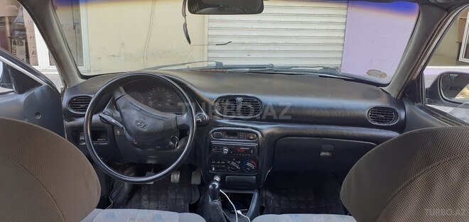 Hyundai Accent 1995, 359,856 km - 1.5 л - Şəki