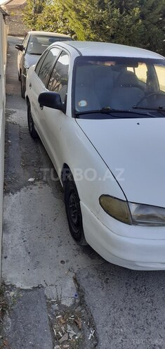 Hyundai Accent 1995, 359,856 km - 1.5 л - Şəki