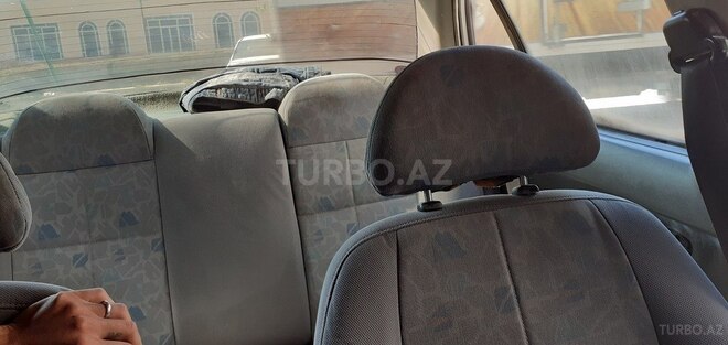 Hyundai Accent 1995, 359,856 km - 1.5 л - Şəki