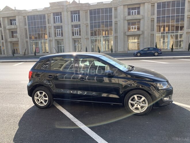 Volkswagen Polo 2010, 144,000 km - 1.4 л - Bakı