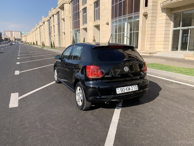Volkswagen Polo 2010, 144,000 km - 1.4 л - Bakı