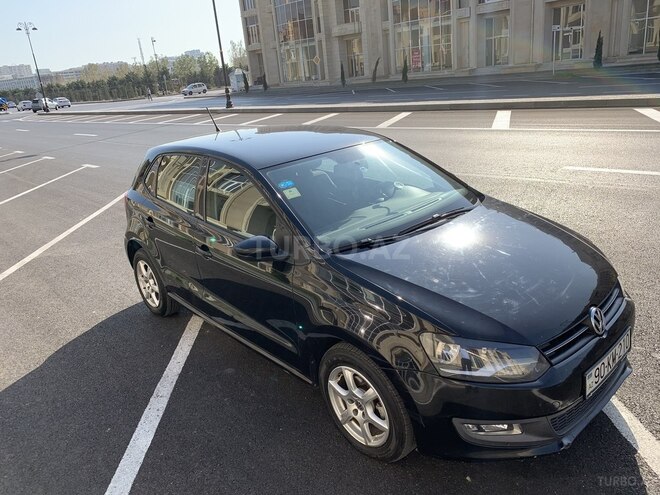 Volkswagen Polo 2010, 144,000 km - 1.4 л - Bakı