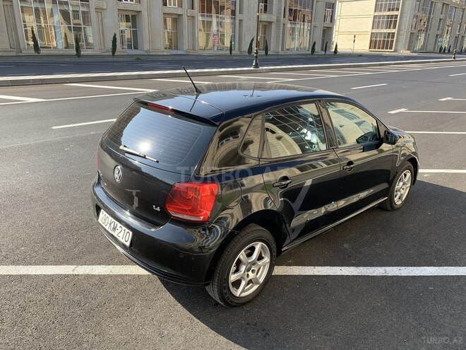 Volkswagen Polo 2010, 144,000 km - 1.4 л - Bakı