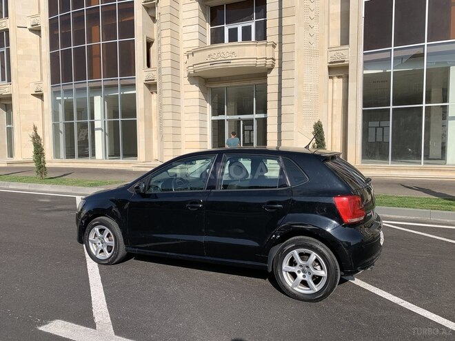 Volkswagen Polo 2010, 144,000 km - 1.4 л - Bakı