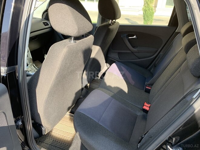 Volkswagen Polo 2010, 144,000 km - 1.4 л - Bakı