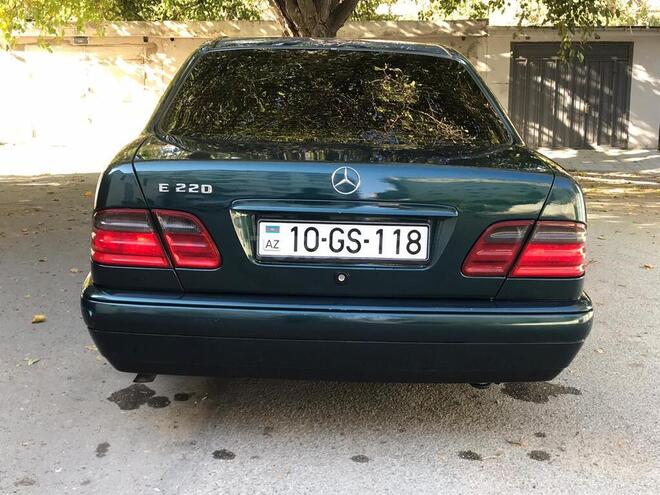 Mercedes E 200 1996, 262,000 km - 2.0 л - Bakı