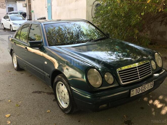 Mercedes E 200 1996, 262,000 km - 2.0 л - Bakı