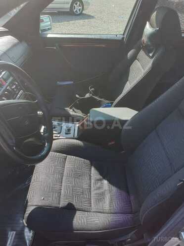 Mercedes C 240 1997, 310,000 km - 2.4 l - Gəncə