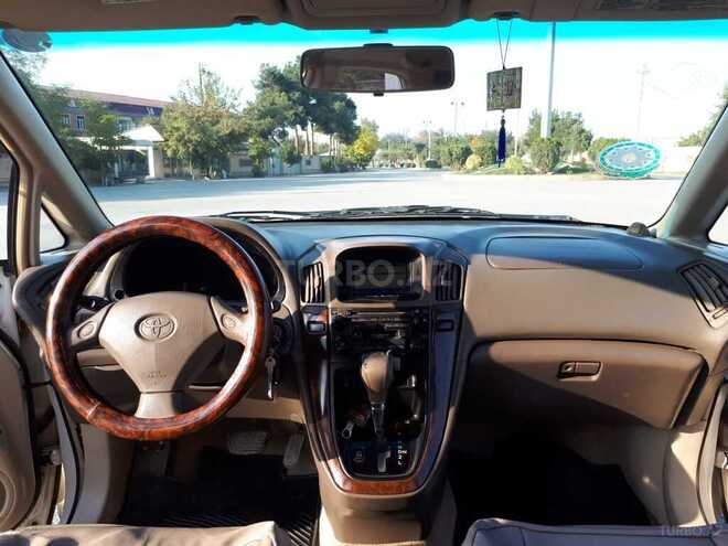Toyota Harrier 2002, 150,000 km - 2.2 л - Zərdab
