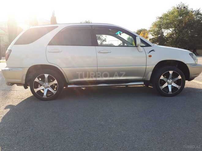 Toyota Harrier 2002, 150,000 km - 2.2 л - Zərdab