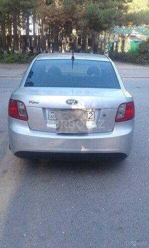 Kia Rio 2010, 242,000 km - 1.4 l - Bakı